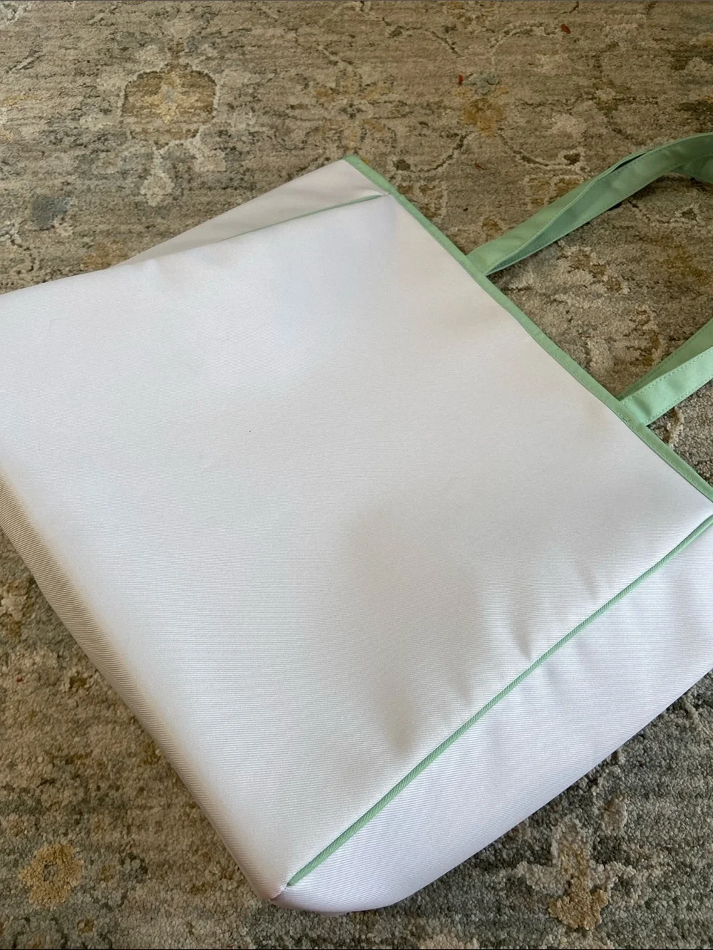 Clinique & Kate Spade Collaboration Mint Lipstick Tote Bag